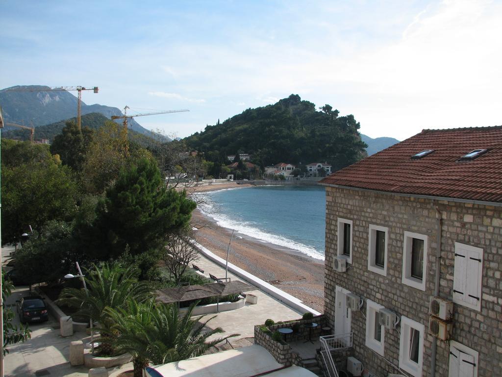 Apartments Teodora Obala Petrovac Exterior foto