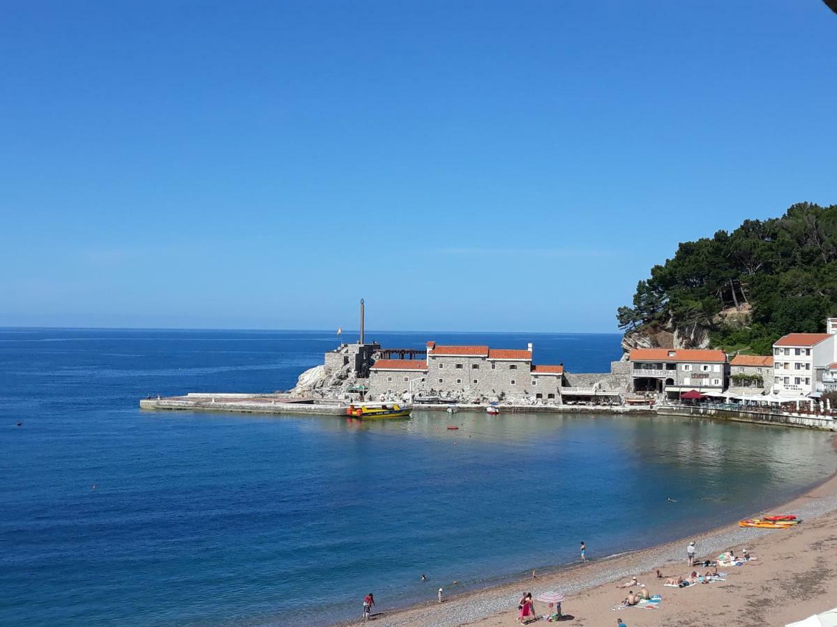 Apartments Teodora Obala Petrovac Exterior foto